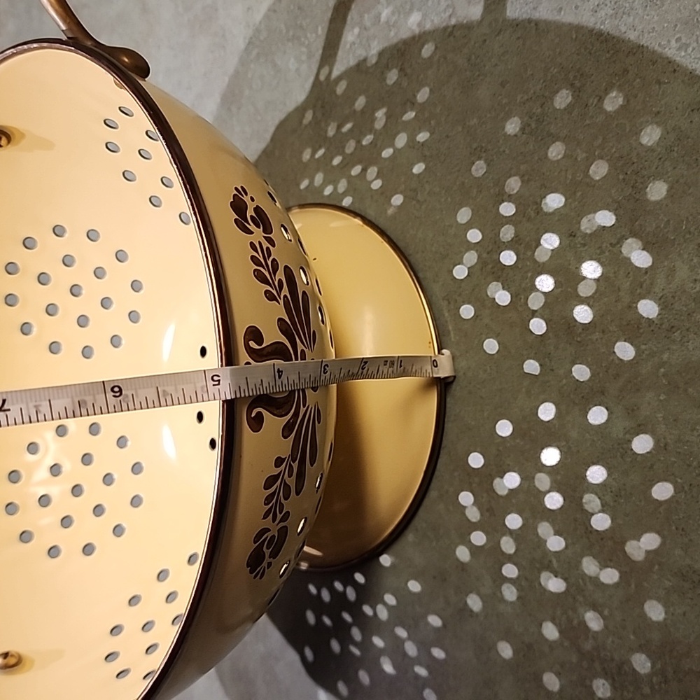 Pfaltzgraff Village pattern metal colander kitchen strainer Nwot - Picture 7 of 8